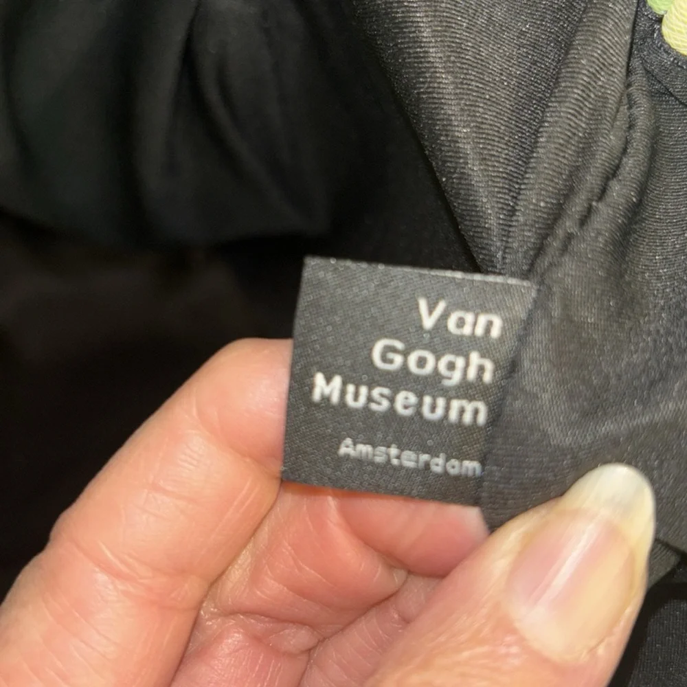 Vincent Van Gogh Tote, Scarf and Wristlet - Picture 7 of 10